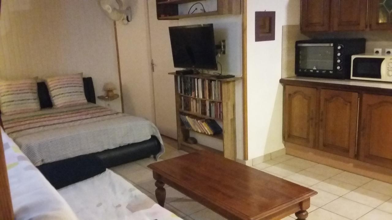 Auberge D'Antan Saint Pierre Esterno foto